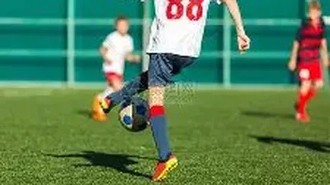 “湖北足球逆袭传奇！U20男足力克广东，历史性摘得十五运会金牌”